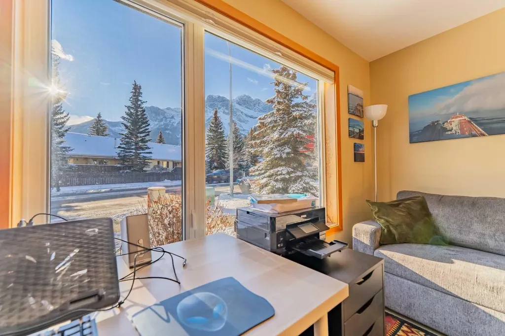 100 Rundle Drive Canmore AB T1W 0B5