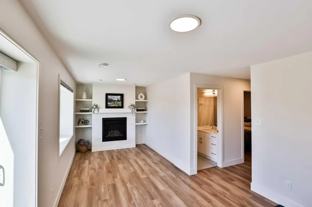 8618 25 Avenue Coleman AB T0K 0M0