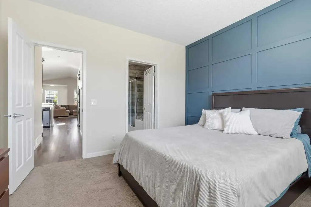 43 Auburn Bay Crescent SE Calgary AB T3M 0K4