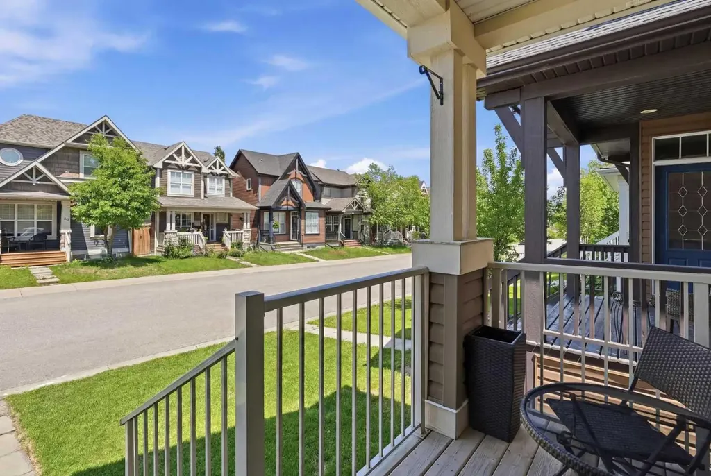 43 Auburn Bay Crescent SE Calgary AB T3M 0K4