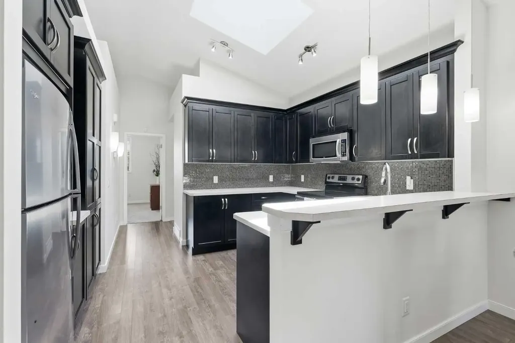 43 Auburn Bay Crescent SE Calgary AB T3M 0K4