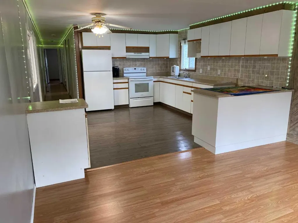 30 Pinewoods Drive Rural Clearwater County AB T4T2A4
