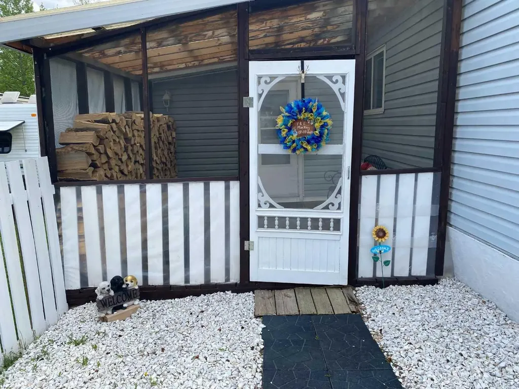 30 Pinewoods Drive Rural Clearwater County AB T4T2A4