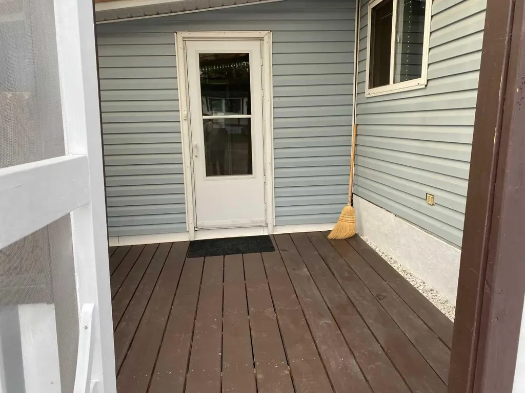 30 Pinewoods Drive Rural Clearwater County AB T4T2A4
