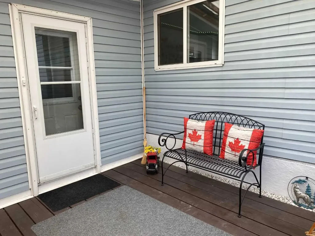 30 Pinewoods Drive Rural Clearwater County AB T4T2A4