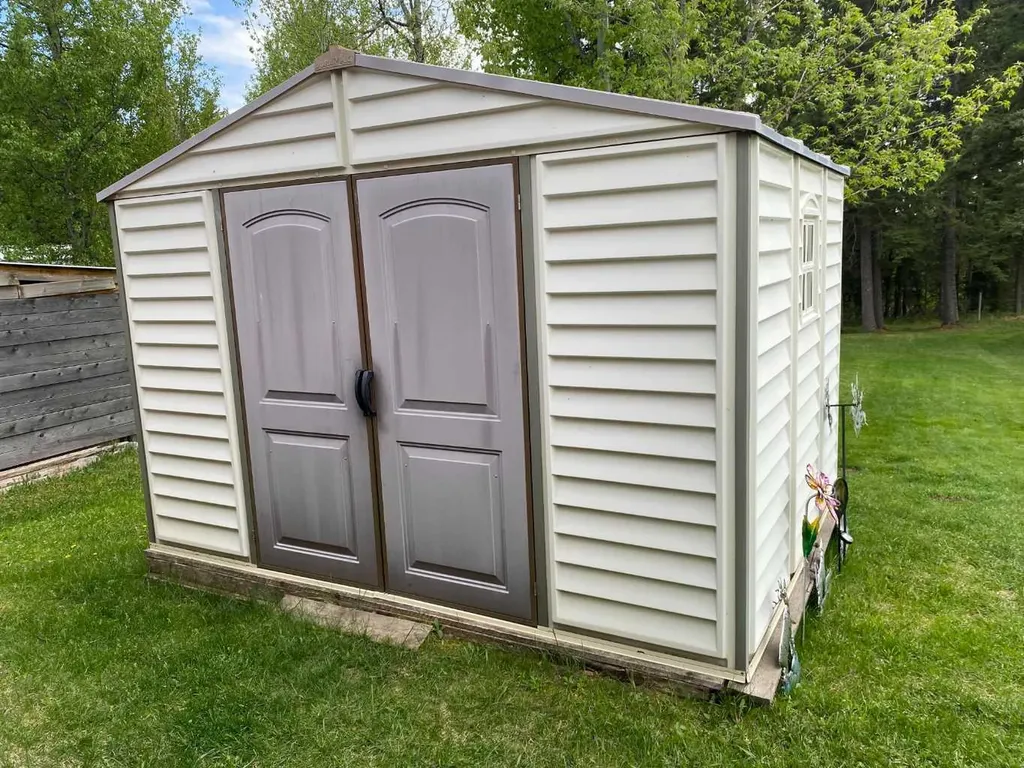 30 Pinewoods Drive Rural Clearwater County AB T4T2A4