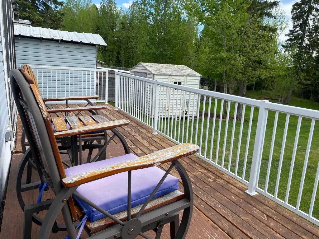 30 Pinewoods Drive Rural Clearwater County AB T4T2A4