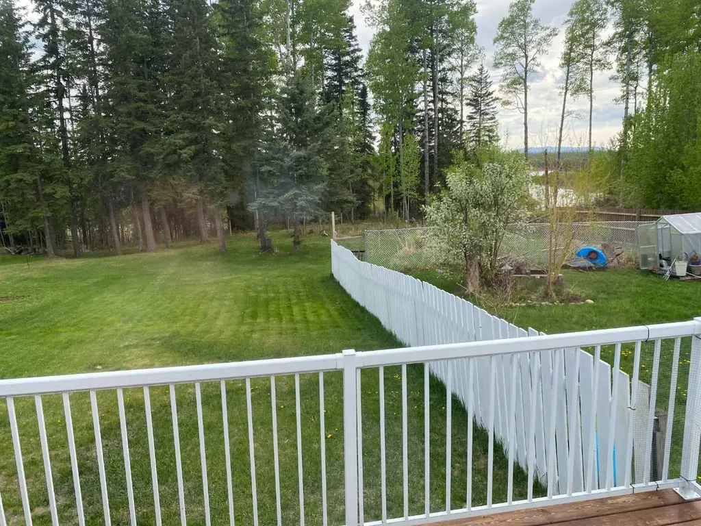 30 Pinewoods Drive Rural Clearwater County AB T4T2A4