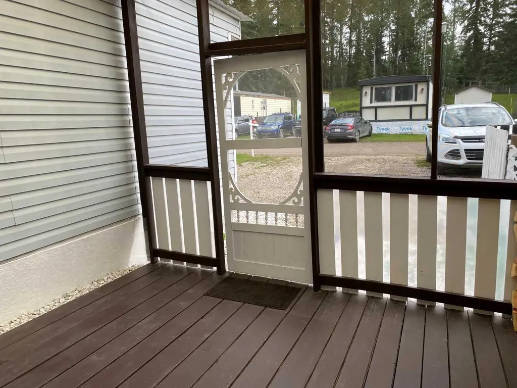30 Pinewoods Drive Rural Clearwater County AB T4T2A4