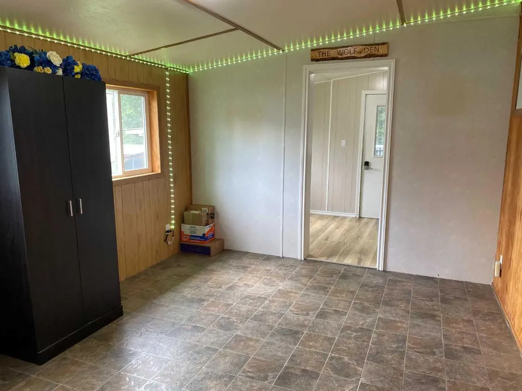 30 Pinewoods Drive Rural Clearwater County AB T4T2A4