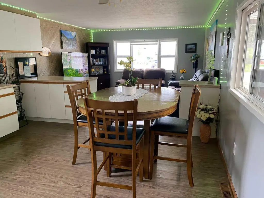 30 Pinewoods Drive Rural Clearwater County AB T4T2A4