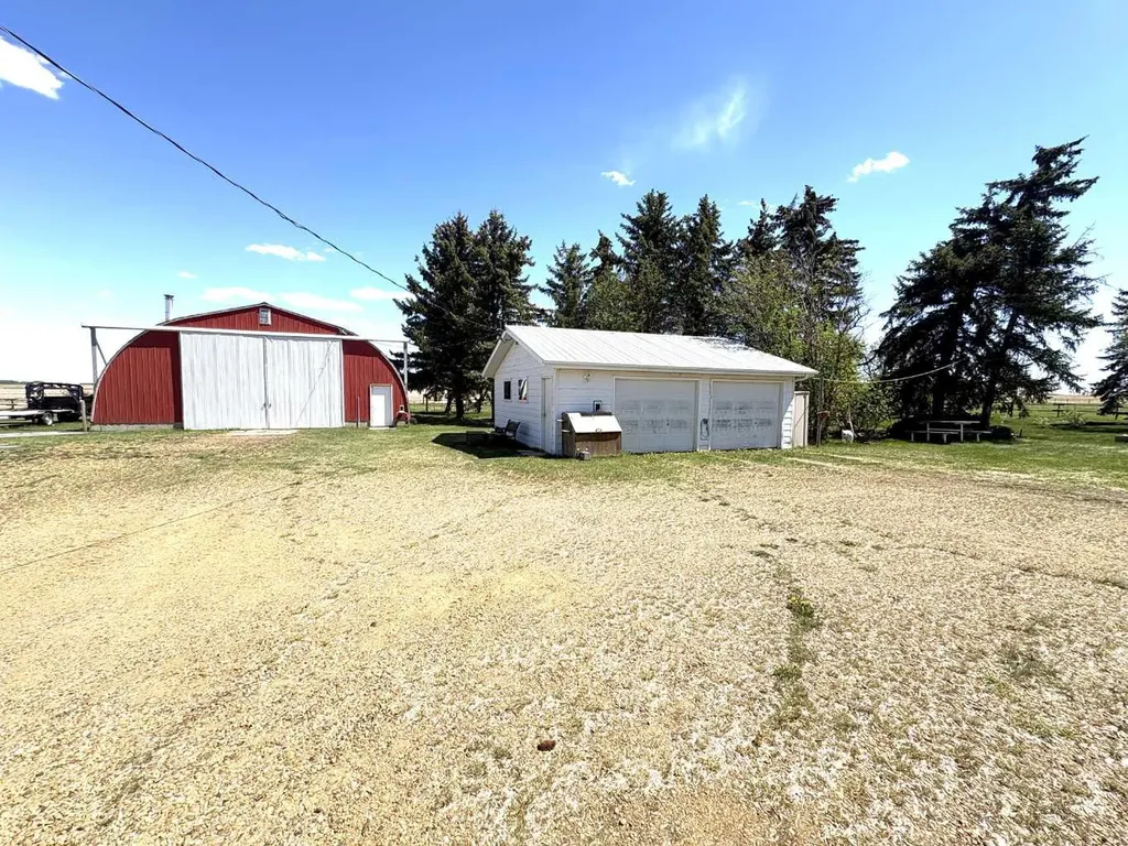 42567 Highway 856 Forestburg AB T0B 1N0