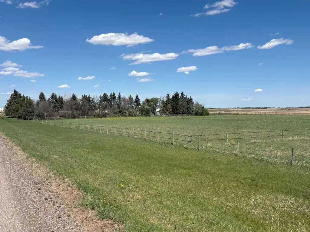 42567 Highway 856 Forestburg AB T0B 1N0