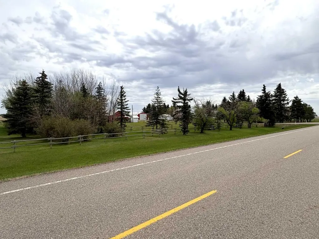 42567 Highway 856 Forestburg AB T0B 1N0