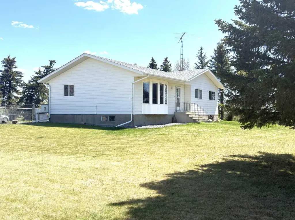 42567 Highway 856 Forestburg AB T0B 1N0