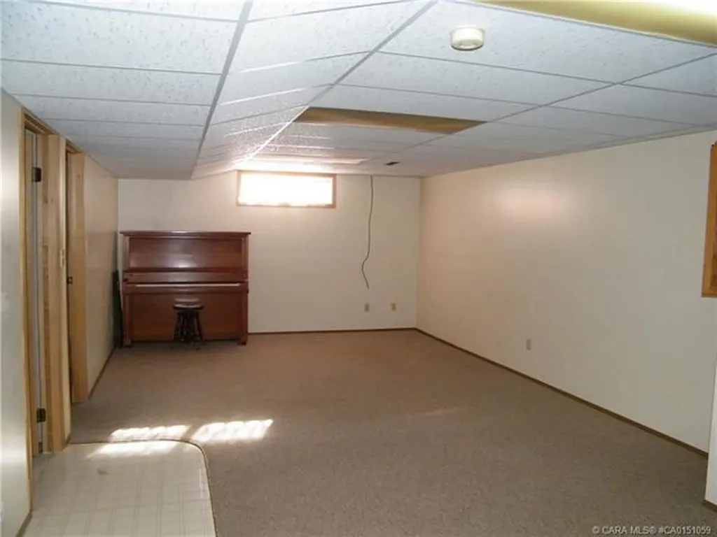 42567 Highway 856 Forestburg AB T0B 1N0