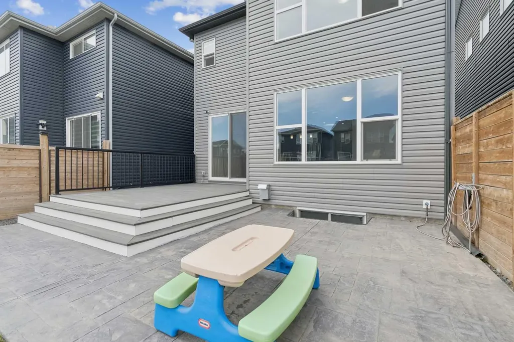 98 Seton Road SE Calgary AB T3M 3G1