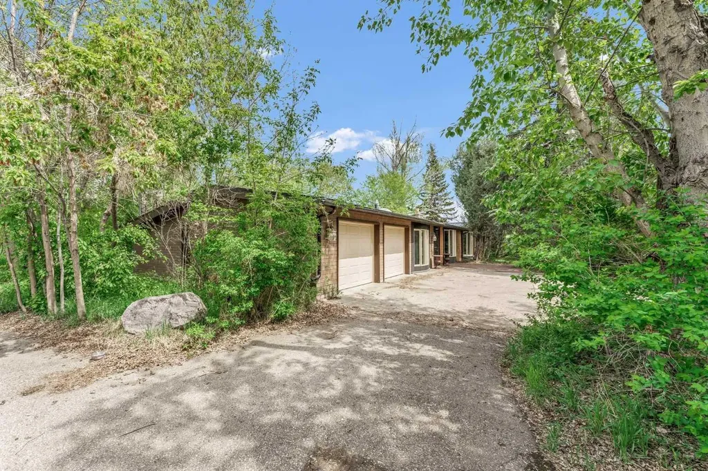 Cassils AB, 154070 Twp Road 191