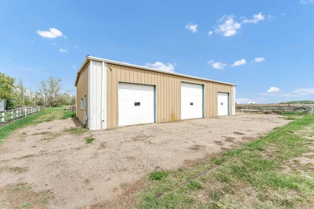 154070 Twp Road 191 Rural Newell County Of AB T1R0C7