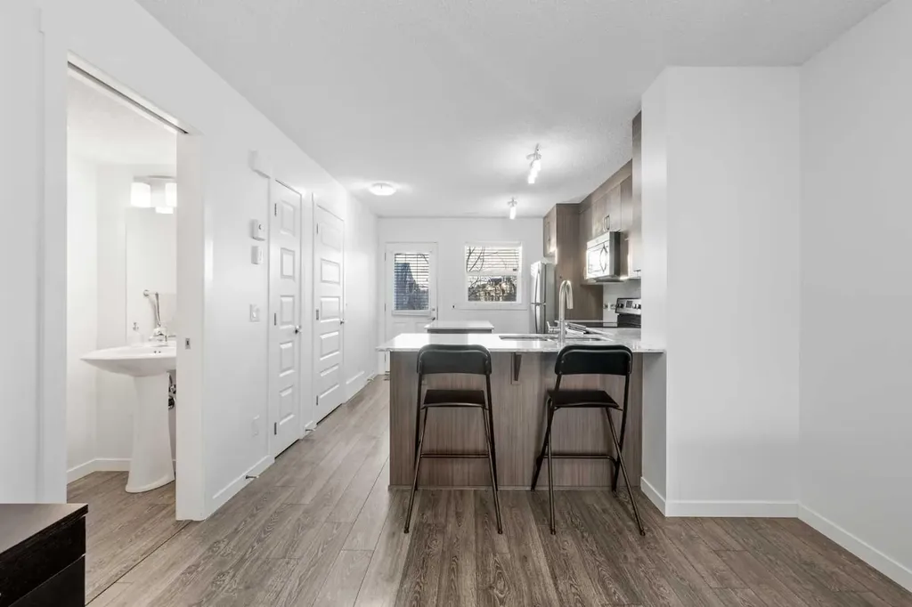 111 Auburn Bay Street SE Calgary AB T3M 2A4