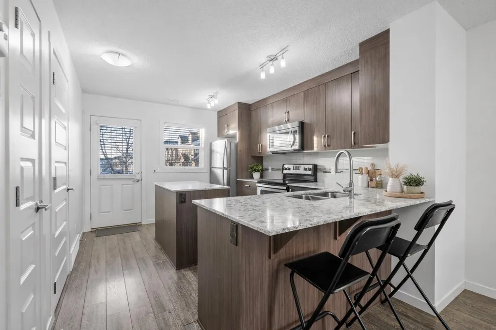 111 Auburn Bay Street SE Calgary AB T3M 2A4