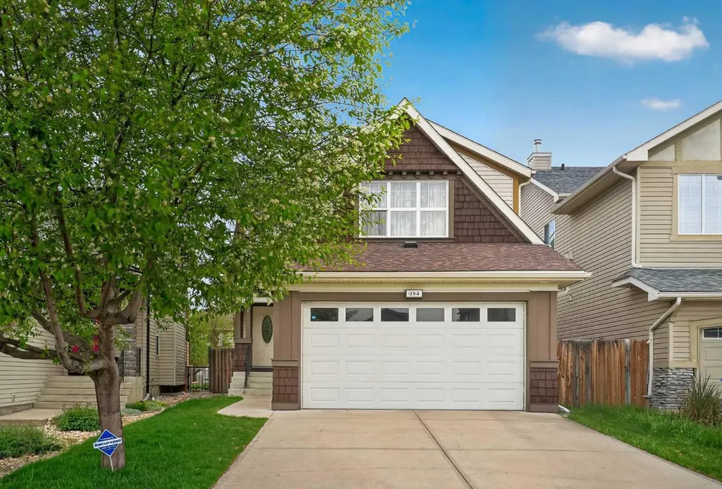 284 Royal Oak Circle NW Calgary AB T3G6A4