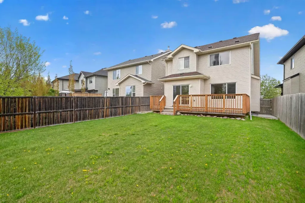 284 Royal Oak Circle NW Calgary AB T3G6A4
