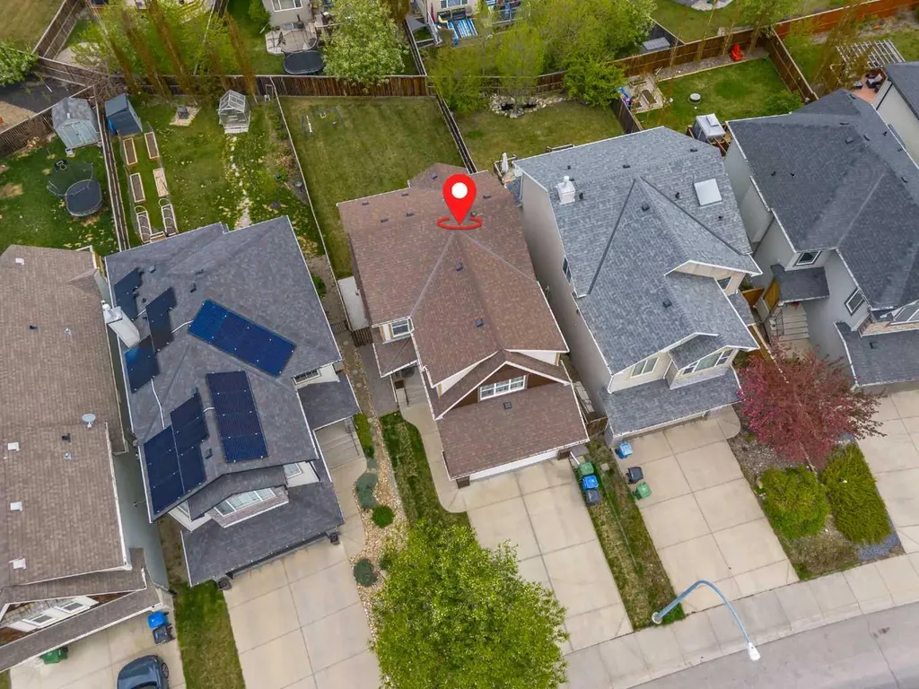 284 Royal Oak Circle NW Calgary AB T3G6A4