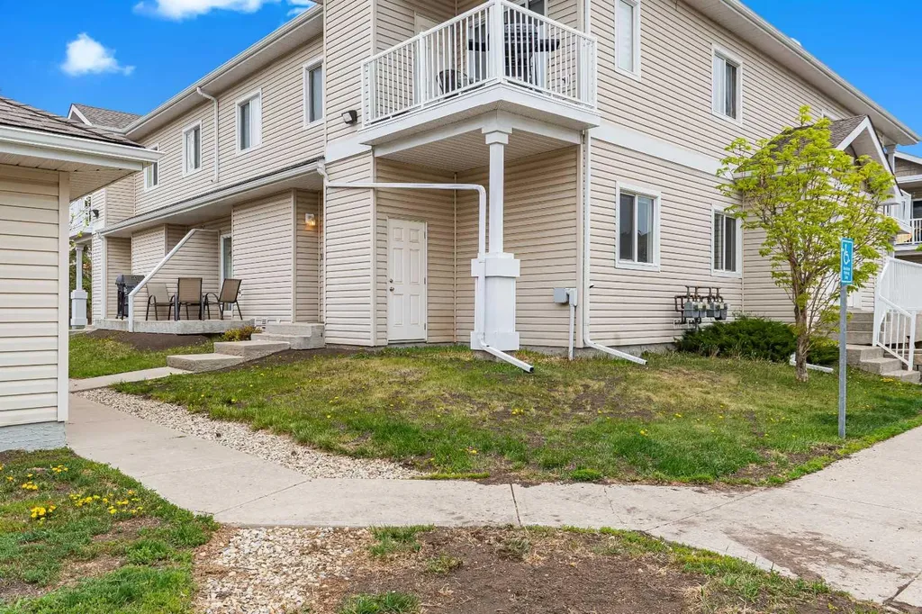 8640 103 Avenue Grande Prairie AB T8X 0C3