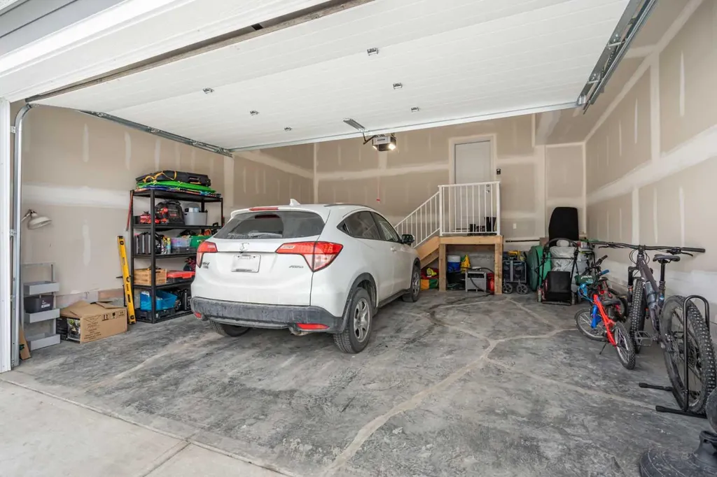 60 Ranchers View Okotoks AB T1S 5R6