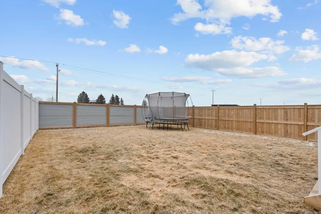 60 Ranchers View Okotoks AB T1S 5R6