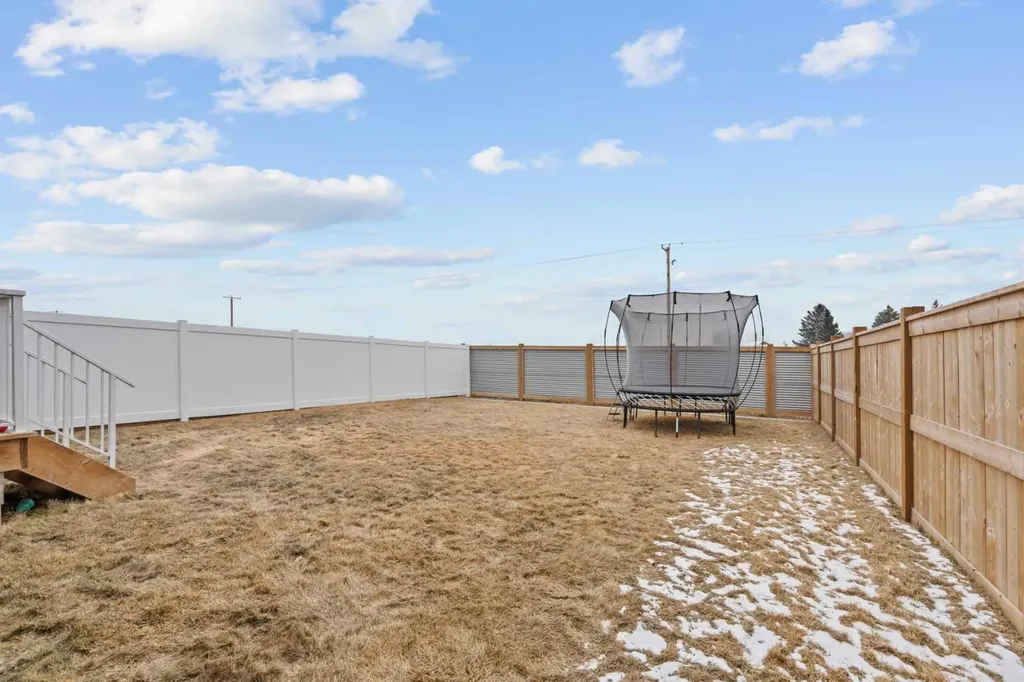 60 Ranchers View Okotoks AB T1S 5R6