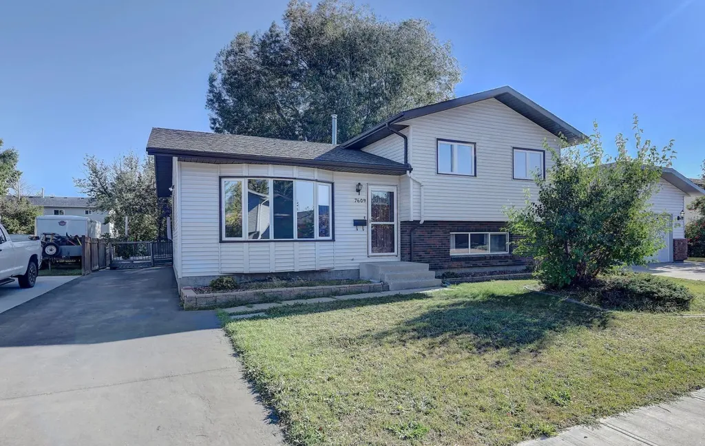 7609 103 Street Grande Prairie AB T8W 1Y8