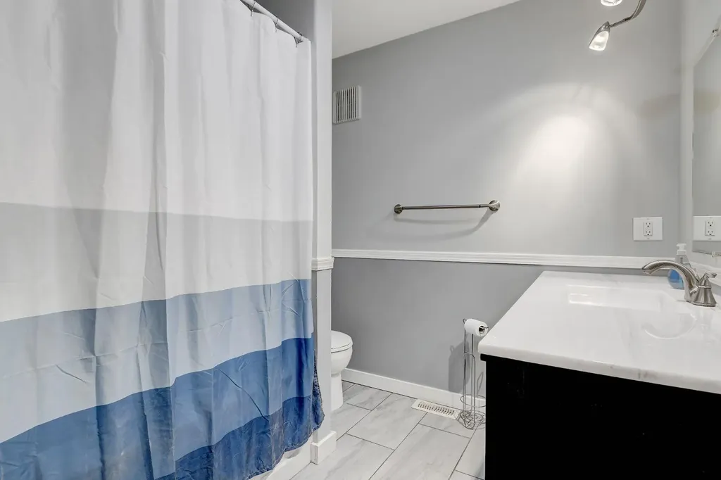 7609 103 Street Grande Prairie AB T8W 1Y8