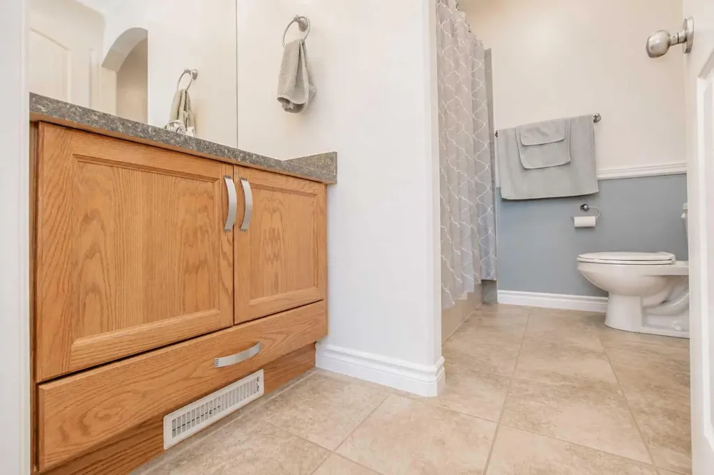 194 Pinnacle Drive Grande Prairie AB T8W 2Z3
