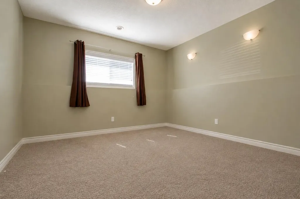 194 Pinnacle Drive Grande Prairie AB T8W 2Z3