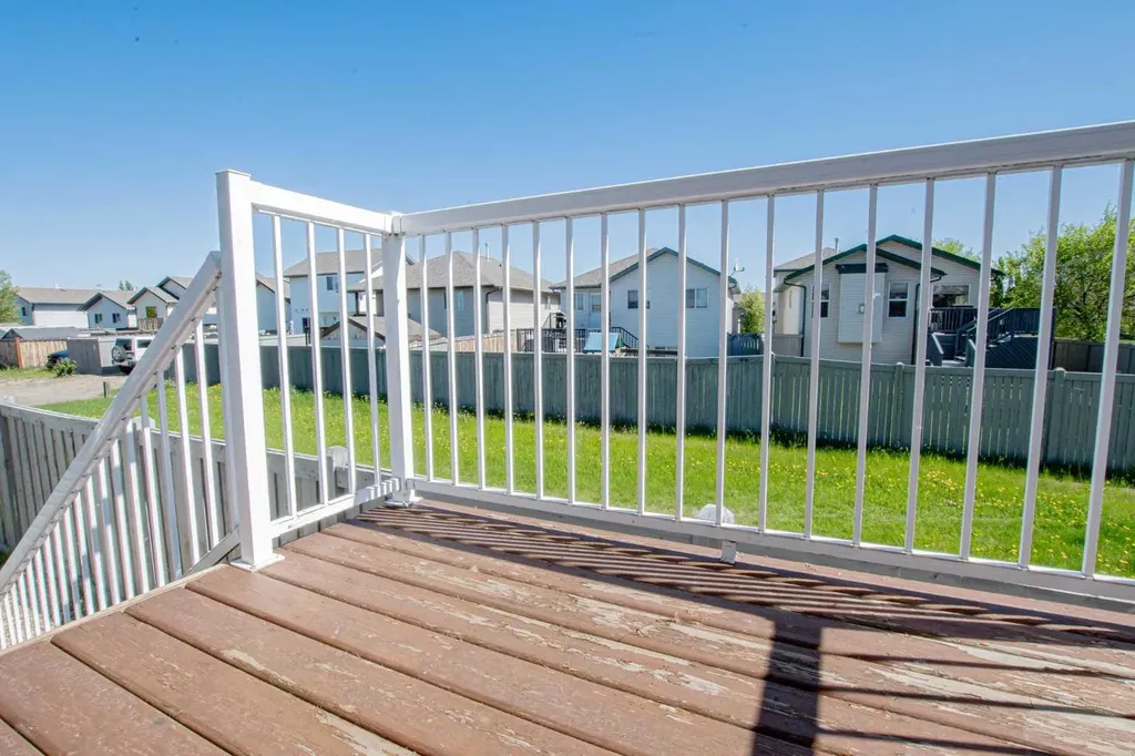 194 Pinnacle Drive Grande Prairie AB T8W 2Z3