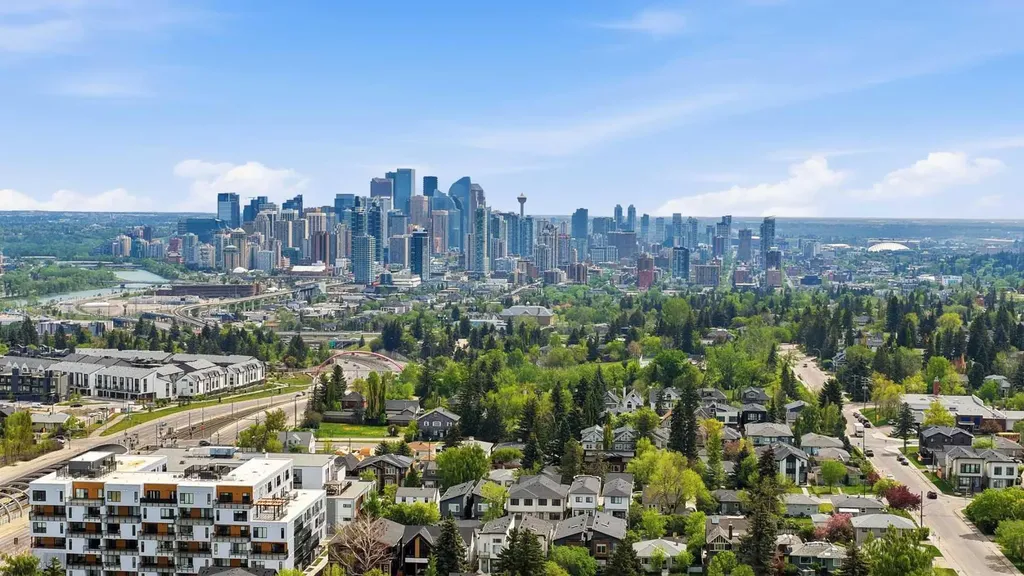 1429 26a Street SW Calgary AB T3C 1K9