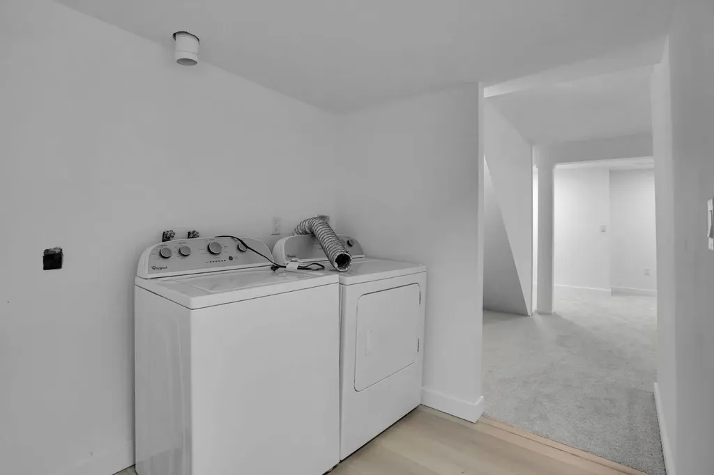 6471 54 Street NE Calgary AB T3J 1Z4