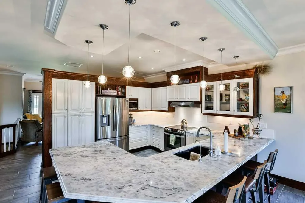 2908 48 Avenue S Lethbridge AB T1K 7B3