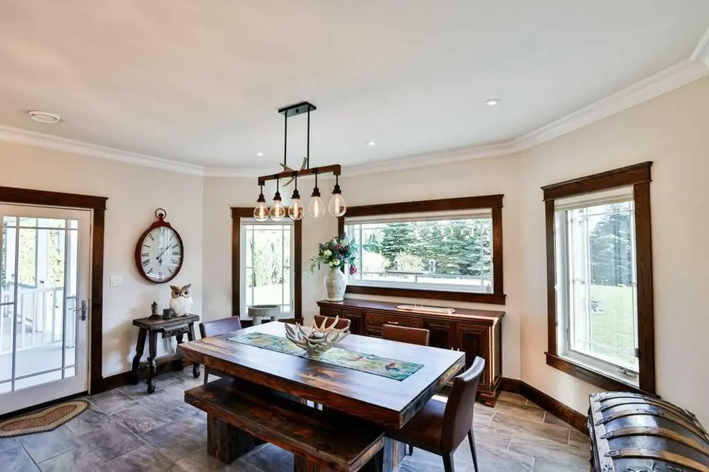 2908 48 Avenue S Lethbridge AB T1K 7B3