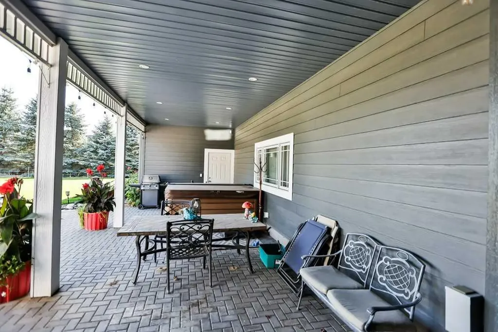 2908 48 Avenue S Lethbridge AB T1K 7B3