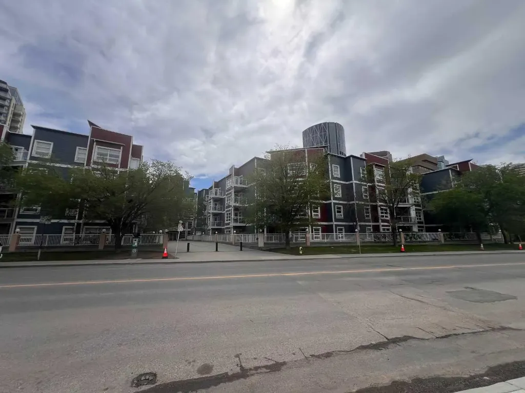 333 Riverfront Avenue SE Calgary AB T2G 5R1