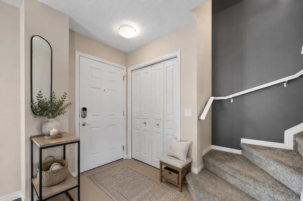 456 Auburn Bay Avenue SE Calgary AB T3M 1Y5
