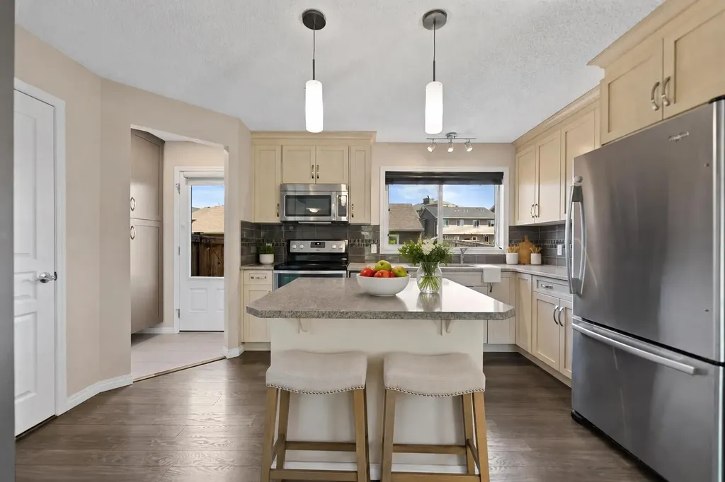 456 Auburn Bay Avenue SE Calgary AB T3M 1Y5
