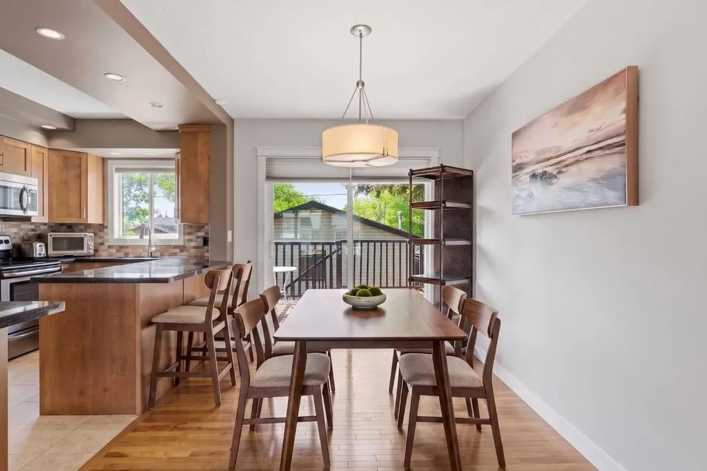 351 Queen Charlotte Road SE Calgary AB T2J4H5