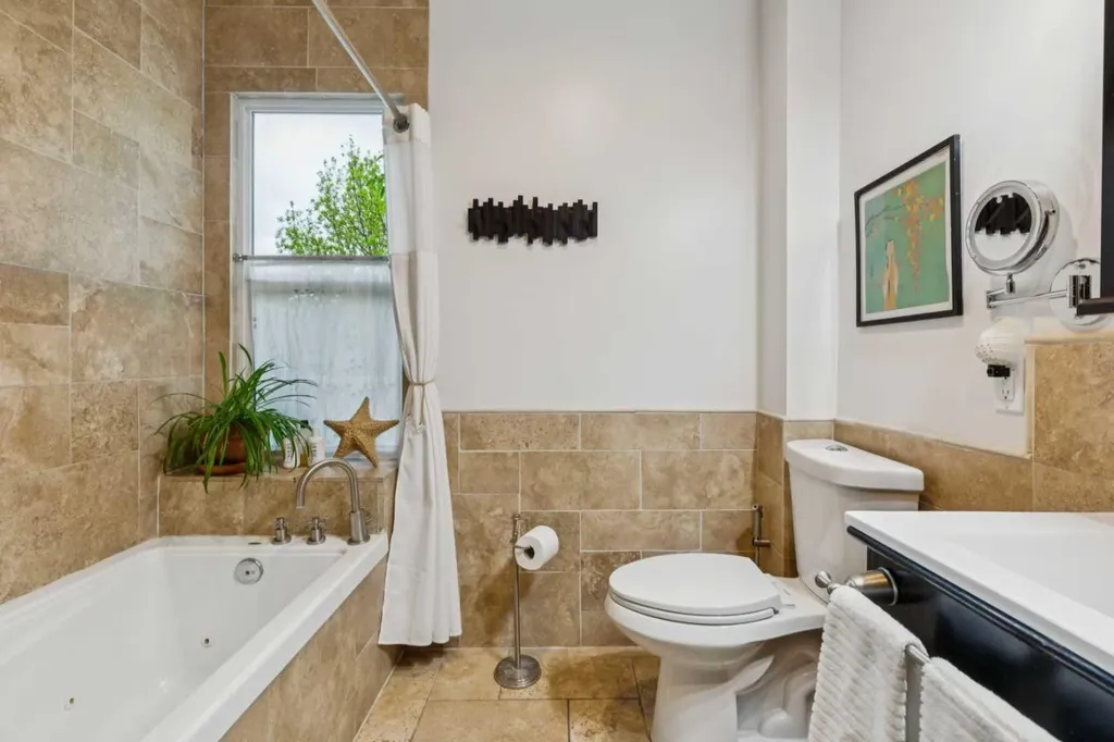 533 22 Avenue SW Calgary AB T2S 0H5