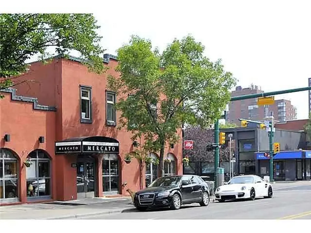 533 22 Avenue SW Calgary AB T2S 0H5