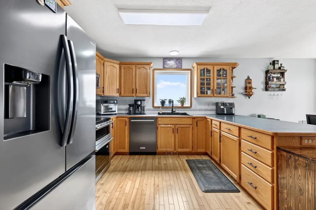 4406 48 Street Innisfail AB T4G1W8