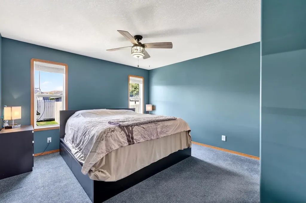 4406 48 Street Innisfail AB T4G1W8